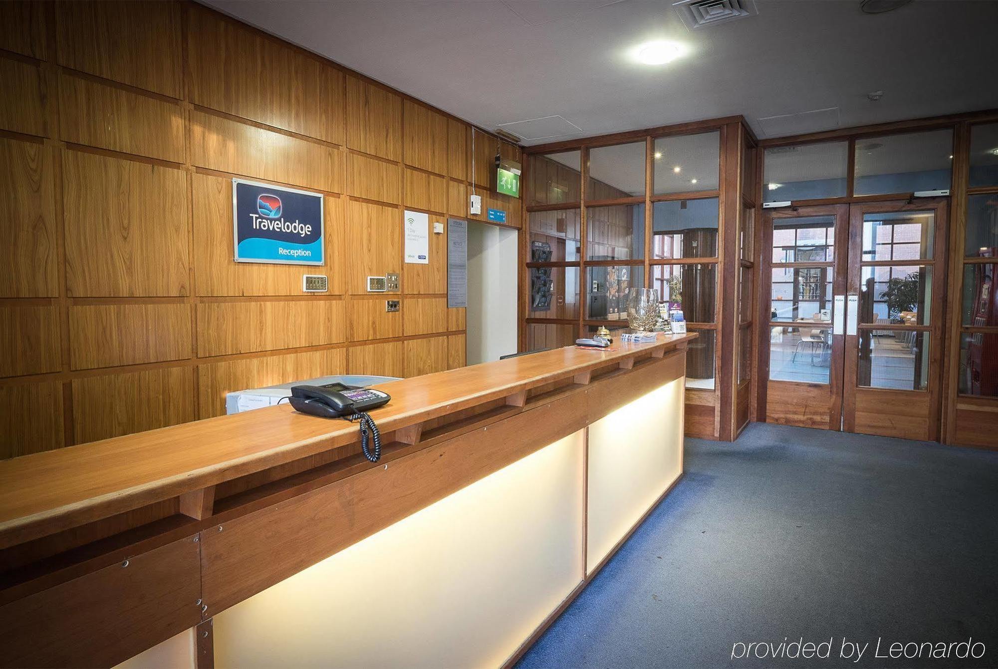 Travelodge Derry Экстерьер фото